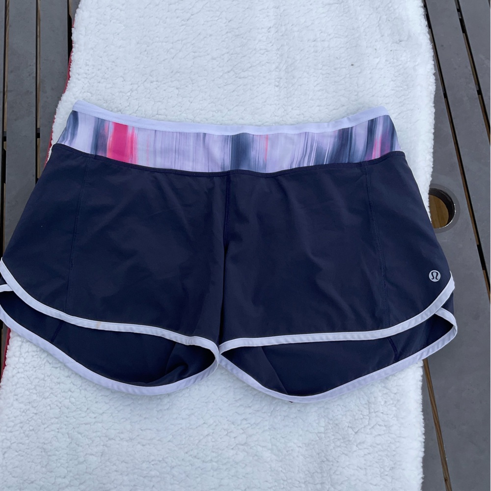 lululemon athletica Women's Navy Shorts with White and Pink Accents size 8